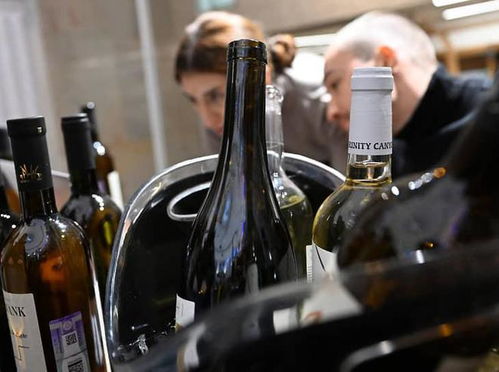 盧布波動(dòng)下的俄羅斯市場(chǎng) 家電、電子產(chǎn)品與酒類價(jià)格高企